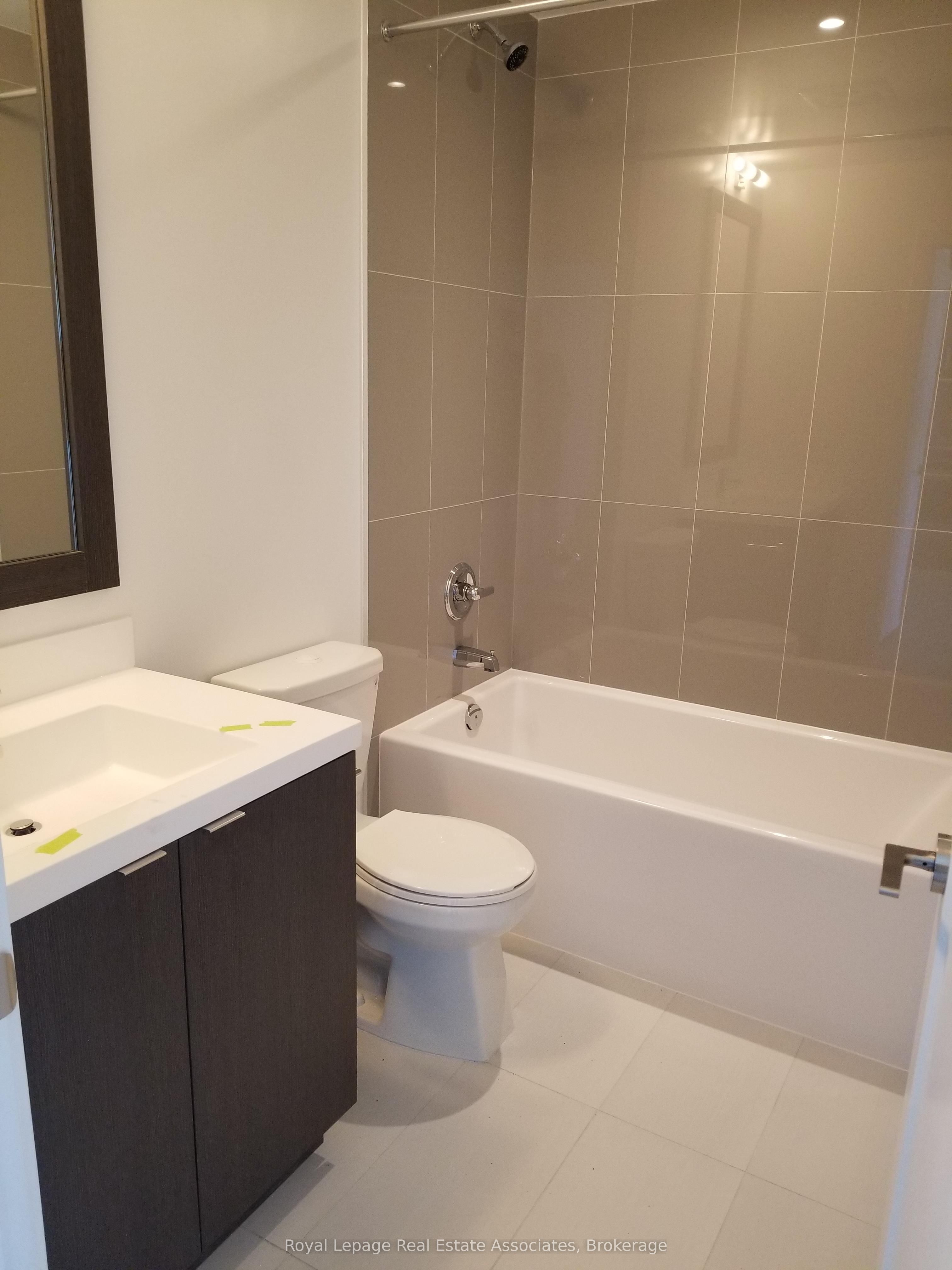 7 Mabelle Avenue 4405 Property Photo 8