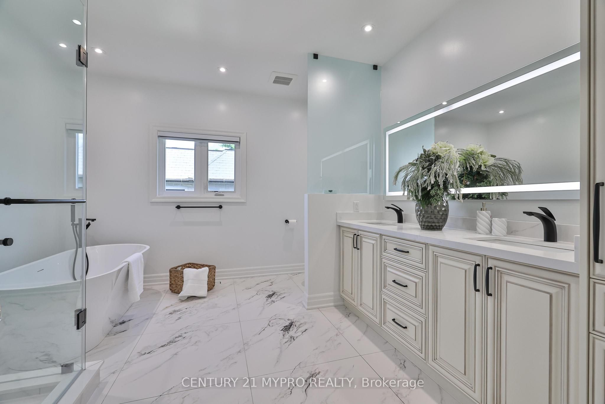 1508 Oakhill Drive Property Photo 22