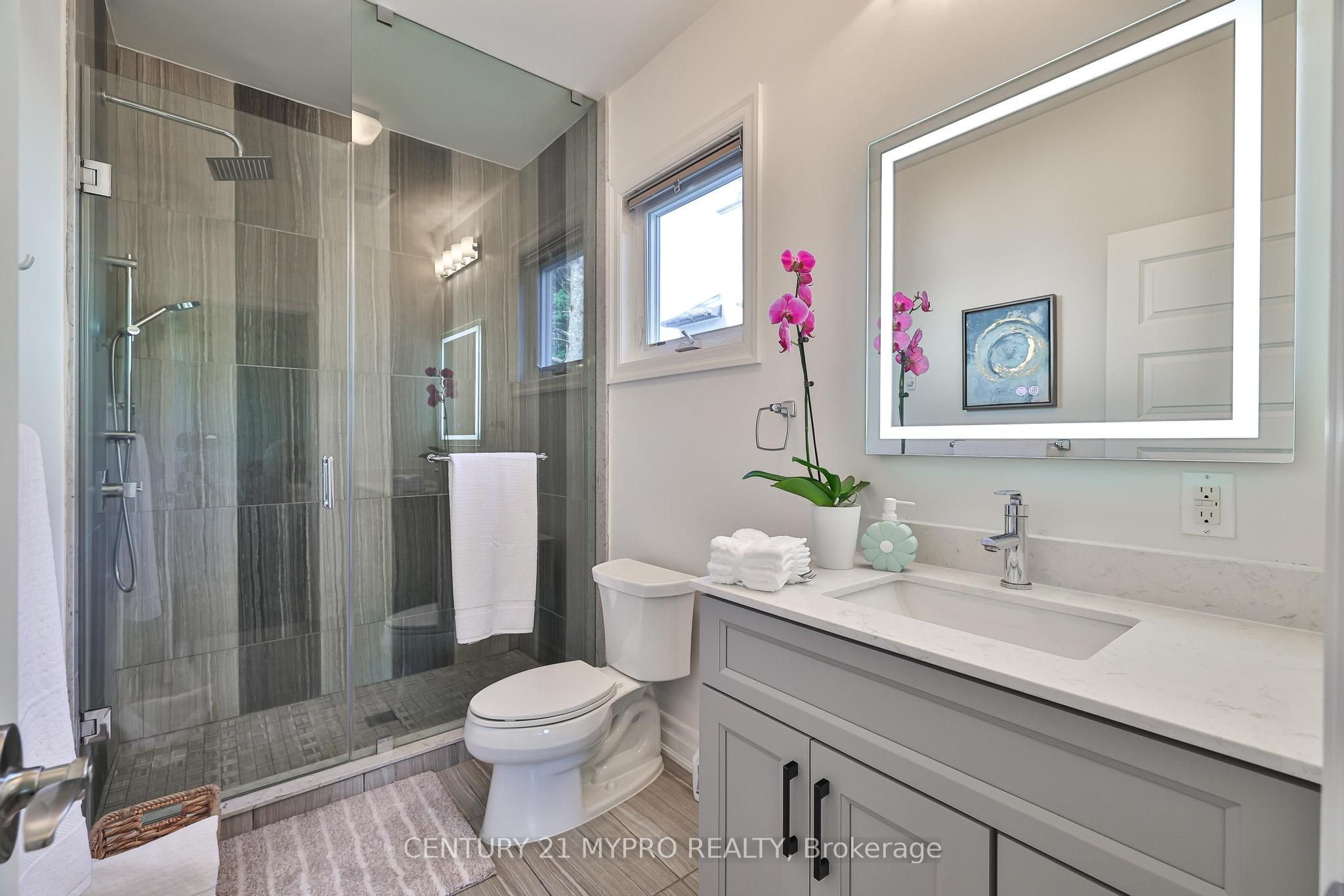1508 Oakhill Drive Property Photo 37