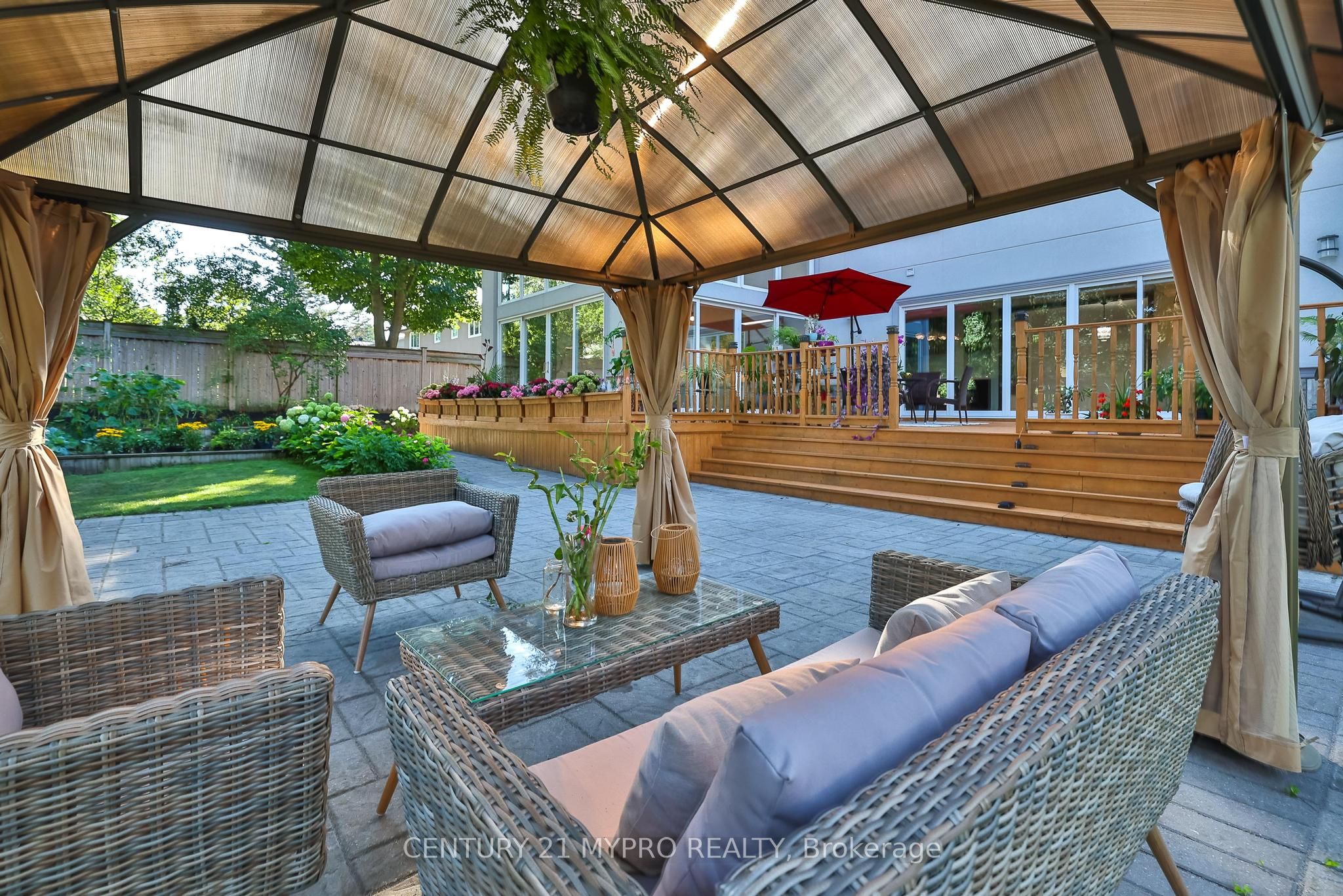1508 Oakhill Drive Property Photo 42