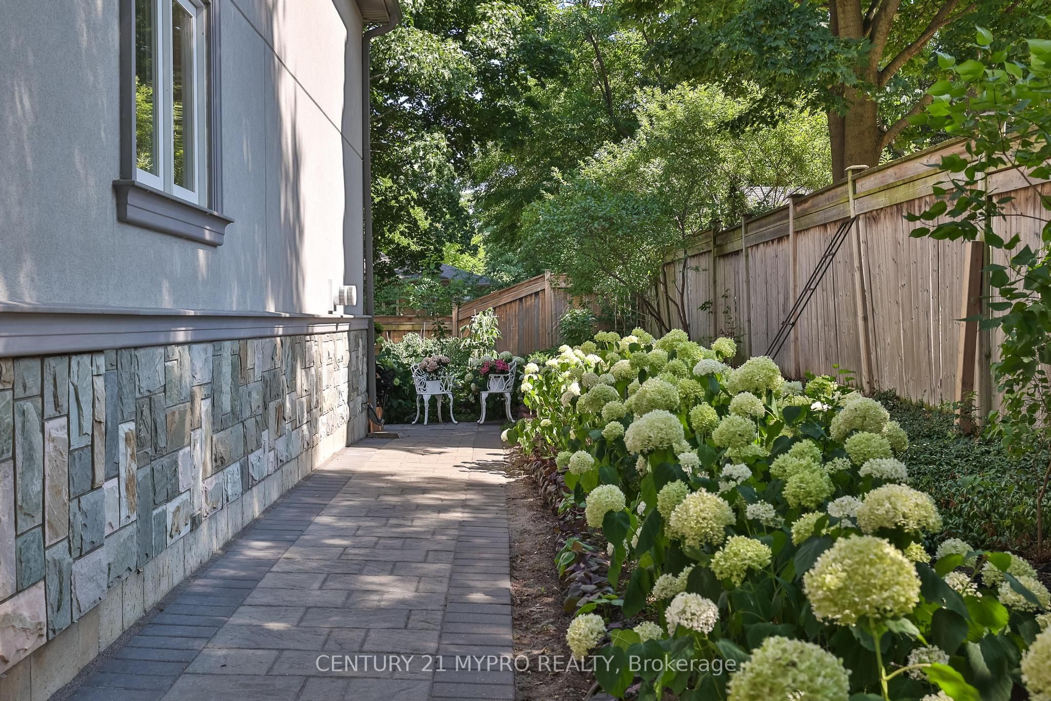 1508 Oakhill Drive Property Photo 49
