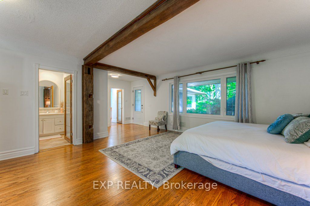 4187 Lakeshore Road Property Photo 27