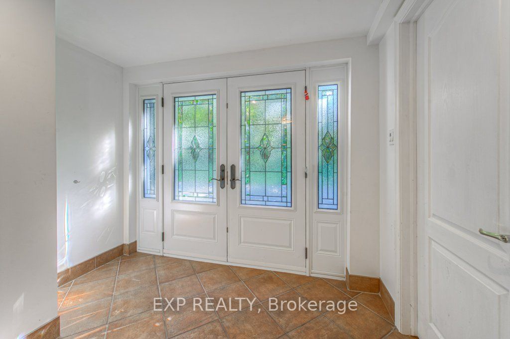 4187 Lakeshore Road Property Photo 37