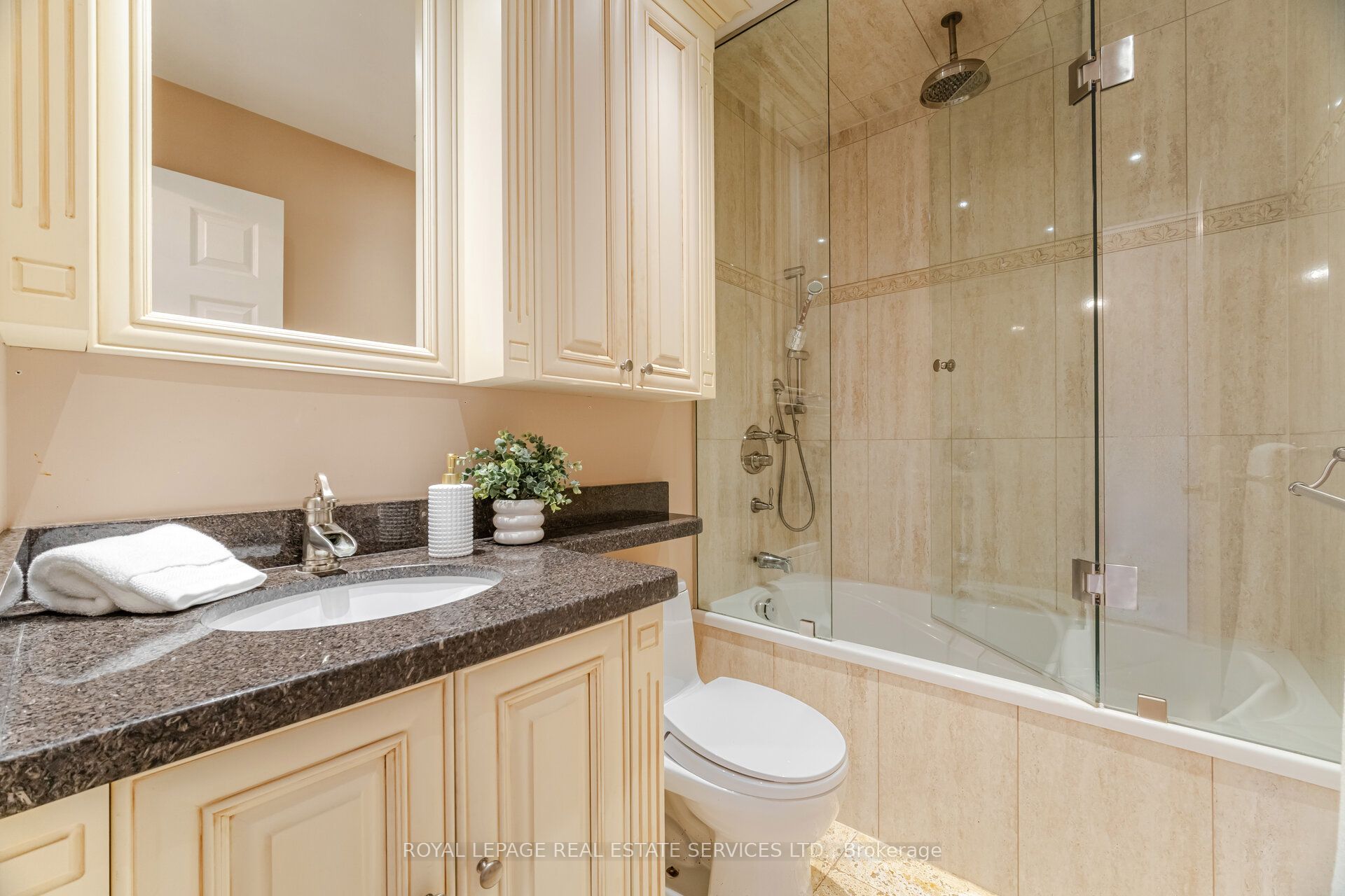 217 Cossack Court Property Photo 29