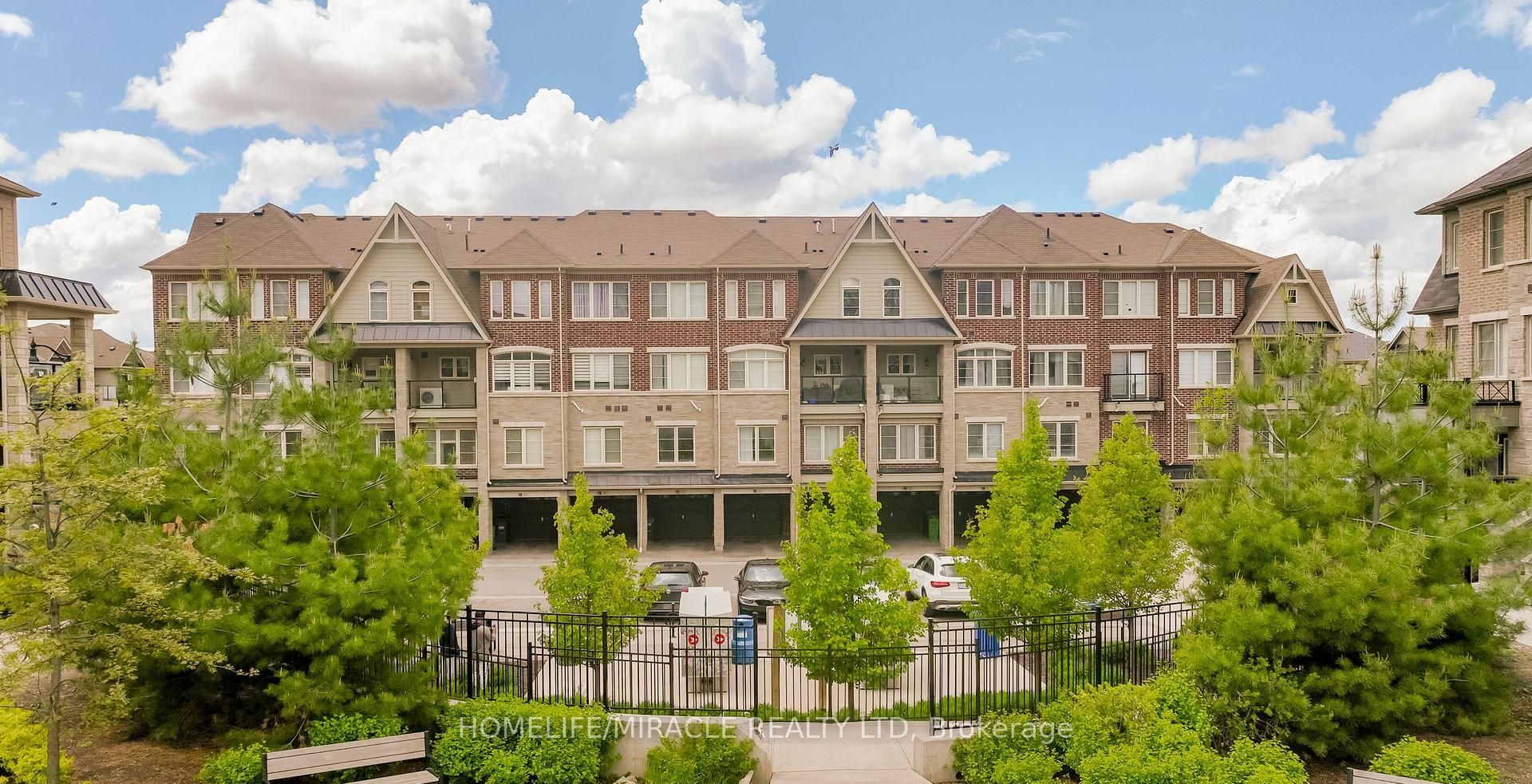 200 Veterans Drive 140 Property Photo 1
