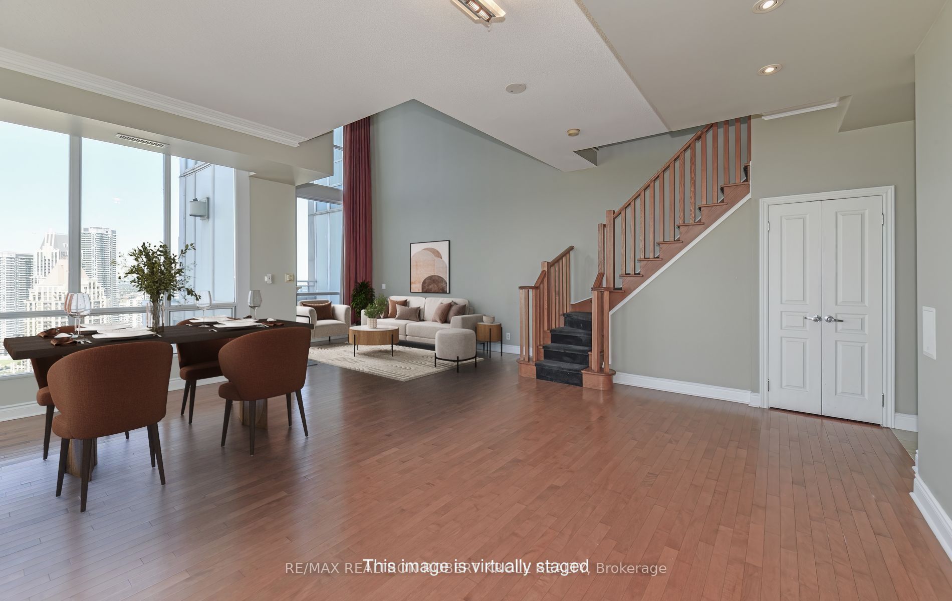 3939 Duke Of York Boulevard Ph 7 Property Photo 11