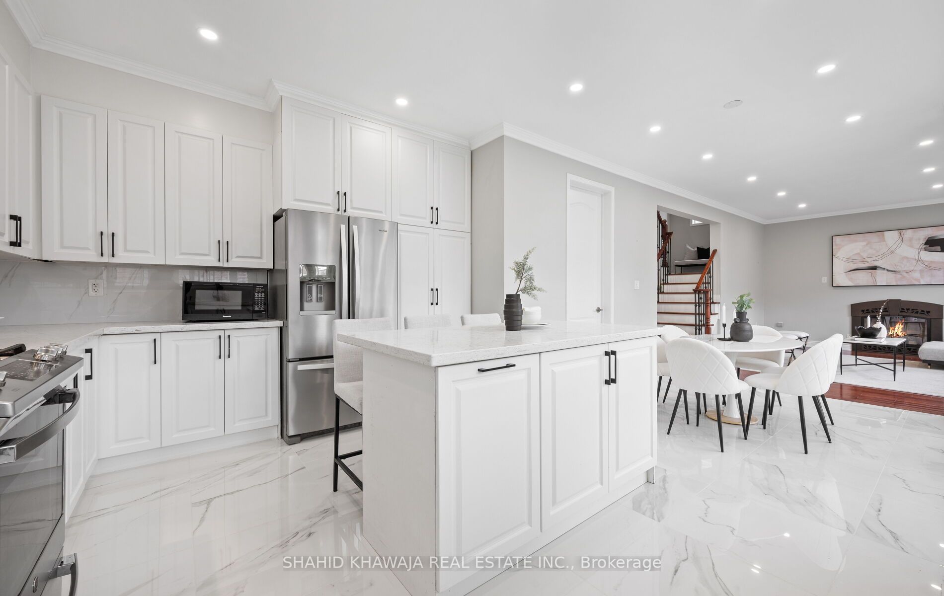 566 Hood Terrace Property Photo 15