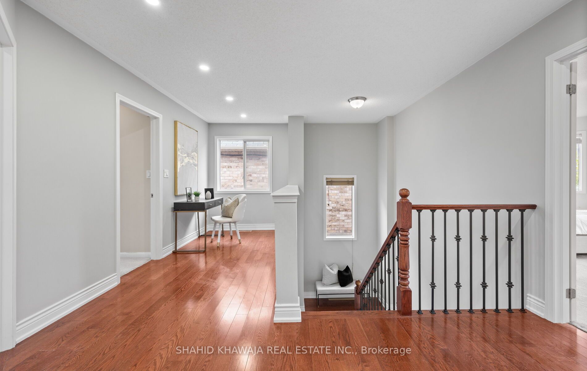 566 Hood Terrace Property Photo 34