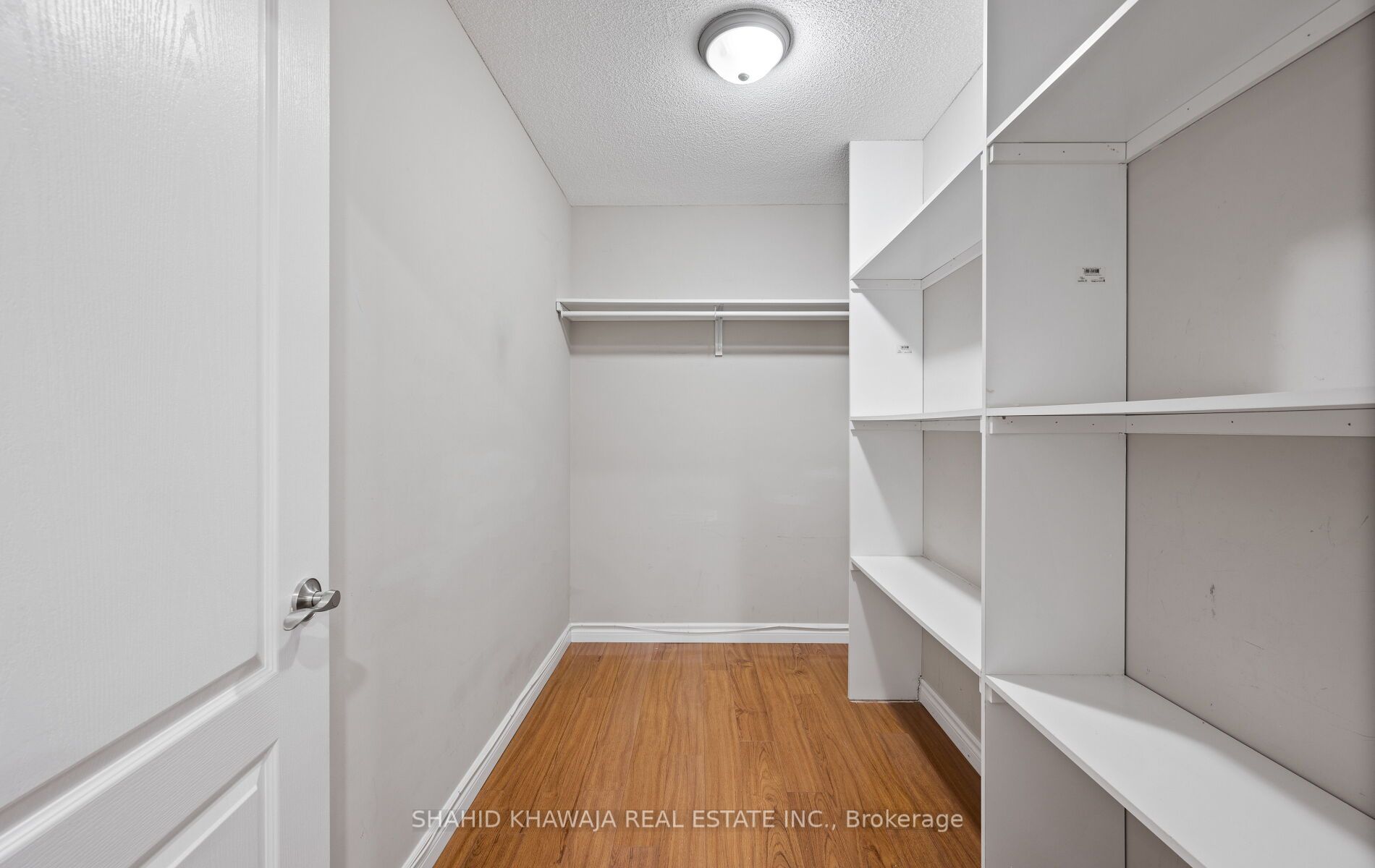 566 Hood Terrace Property Photo 44