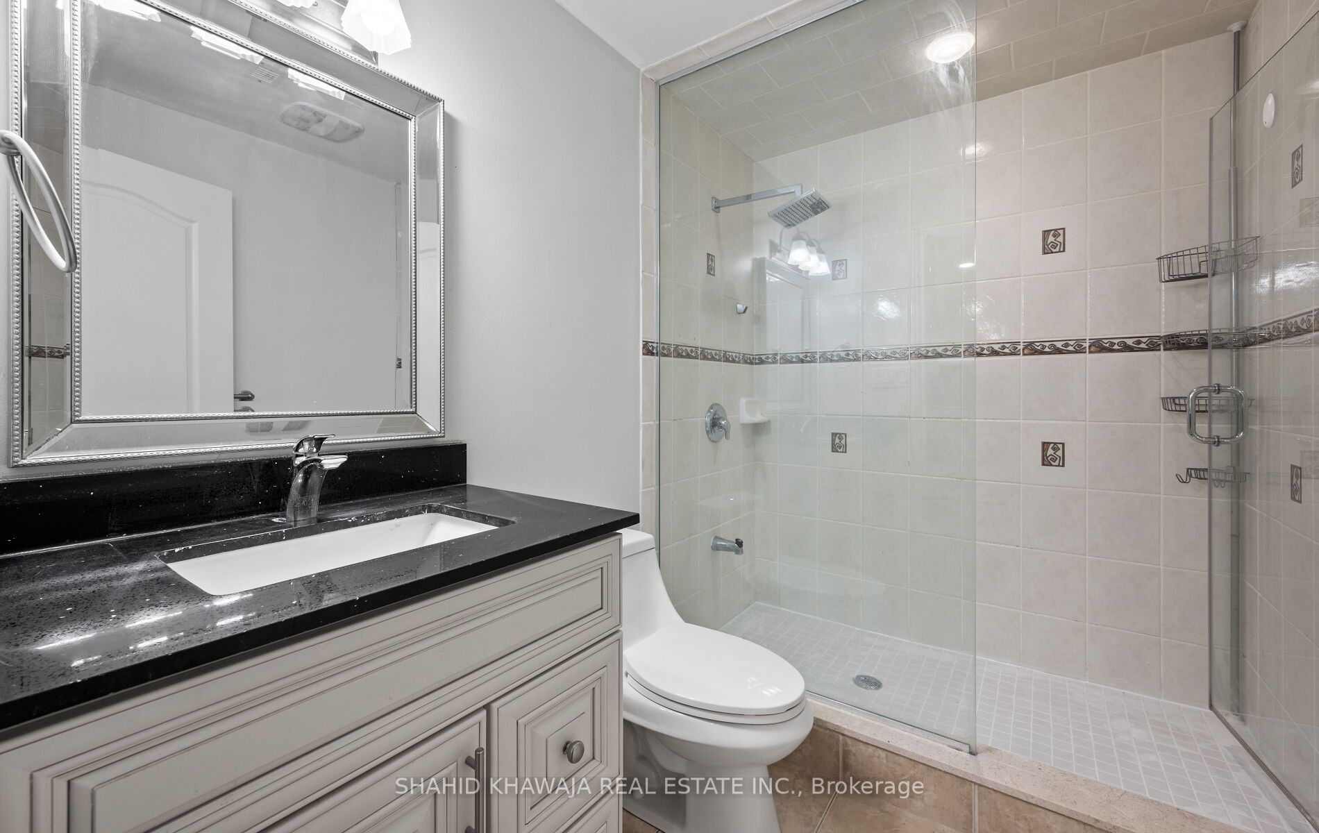 566 Hood Terrace Property Photo 45
