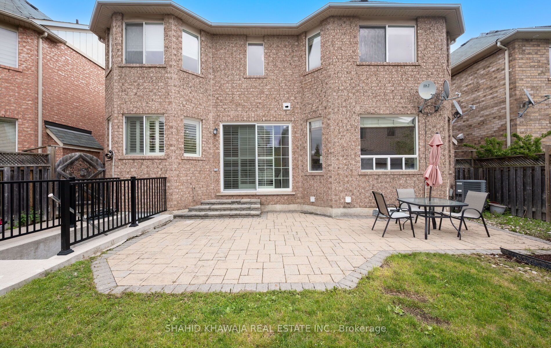 566 Hood Terrace Property Photo 46