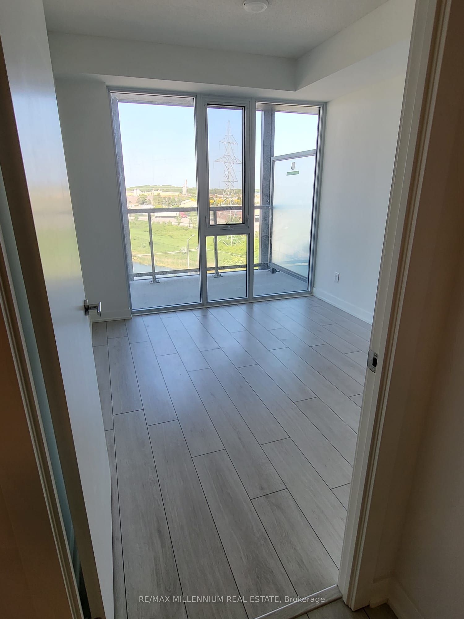 3200 Dakota Common B707 Property Photo 1