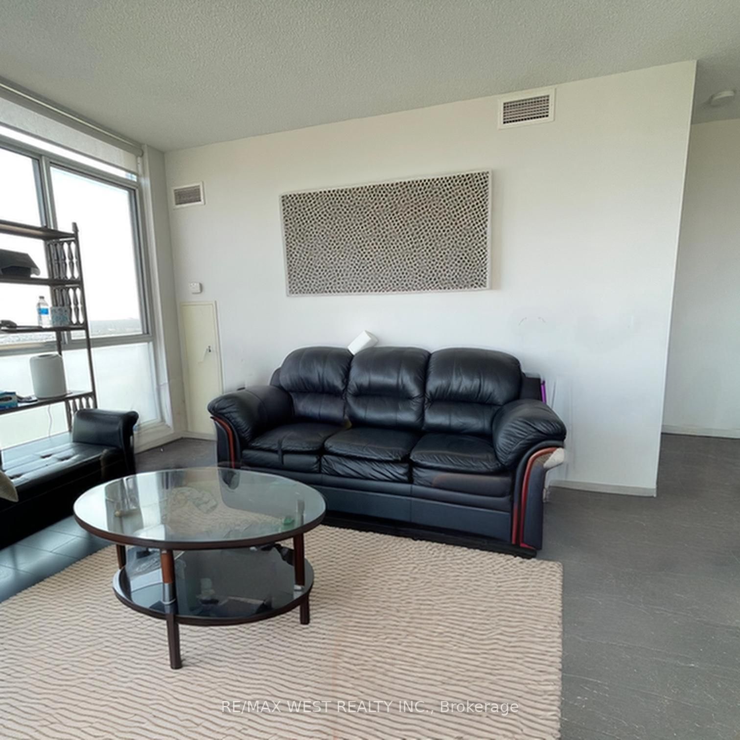 225 Webb Drive 2307 Property Photo 3