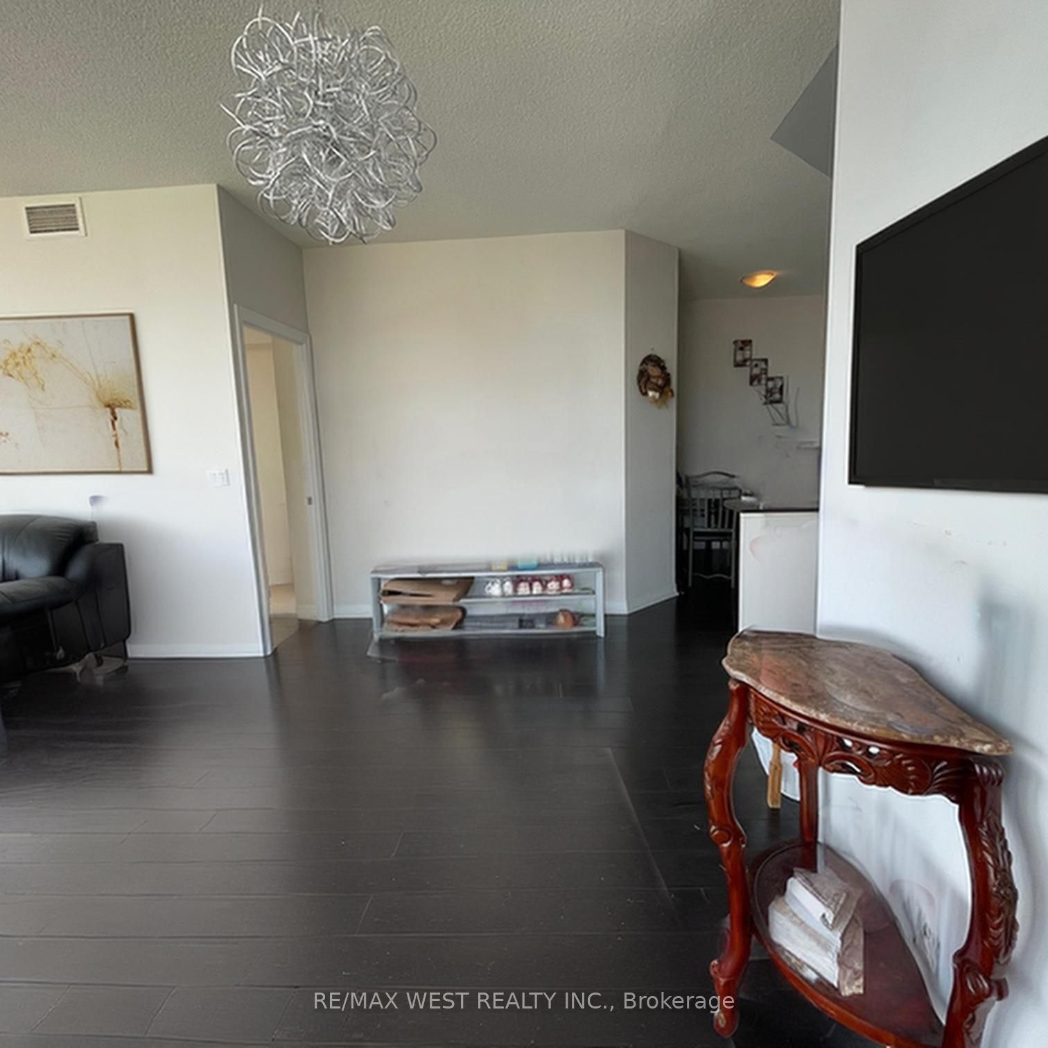 225 Webb Drive 2307 Property Photo 7