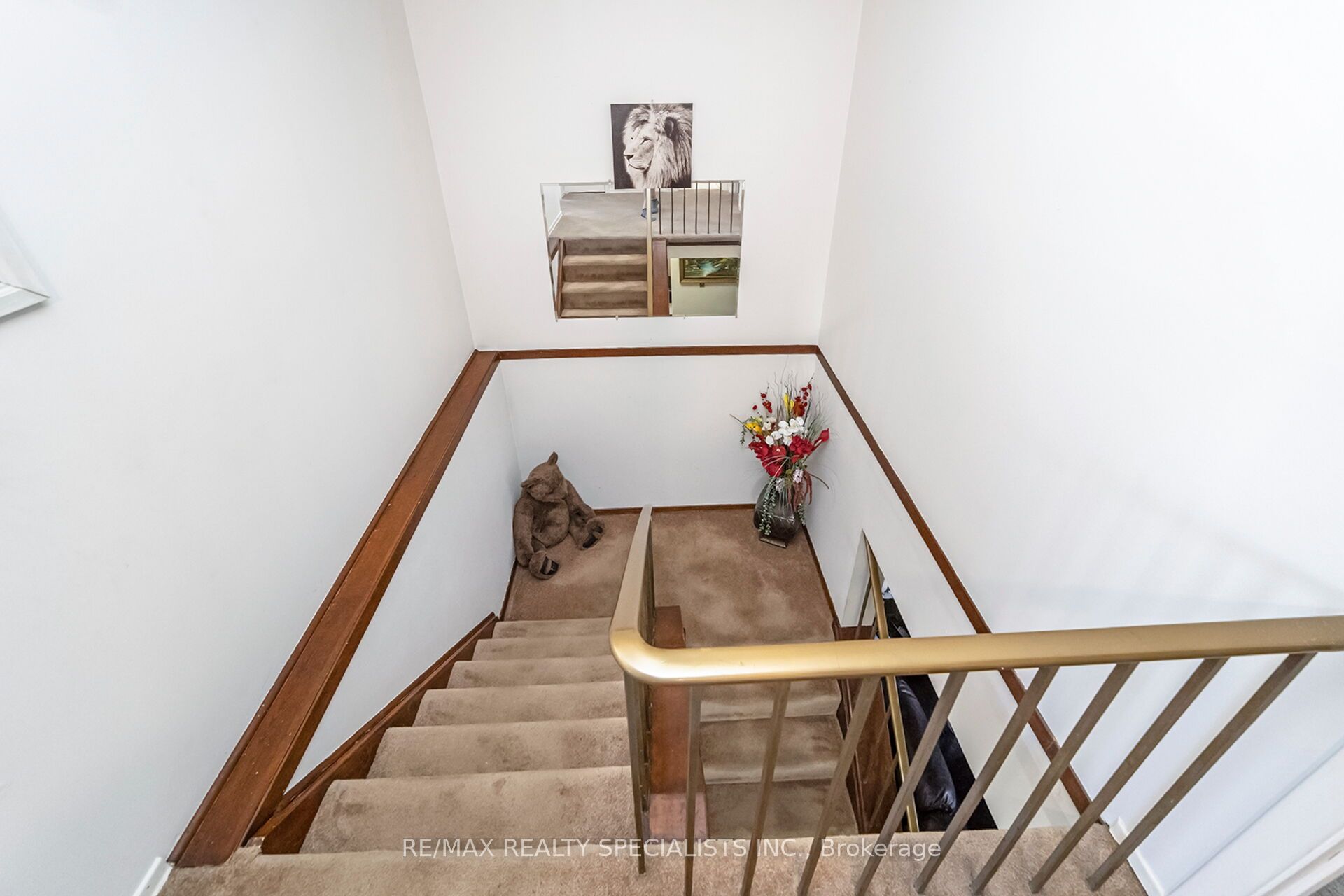 30 Hardcastle Court Property Photo 20