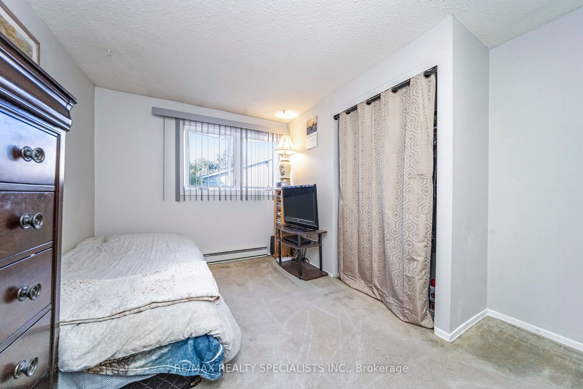 30 Hardcastle Court Property Photo 25