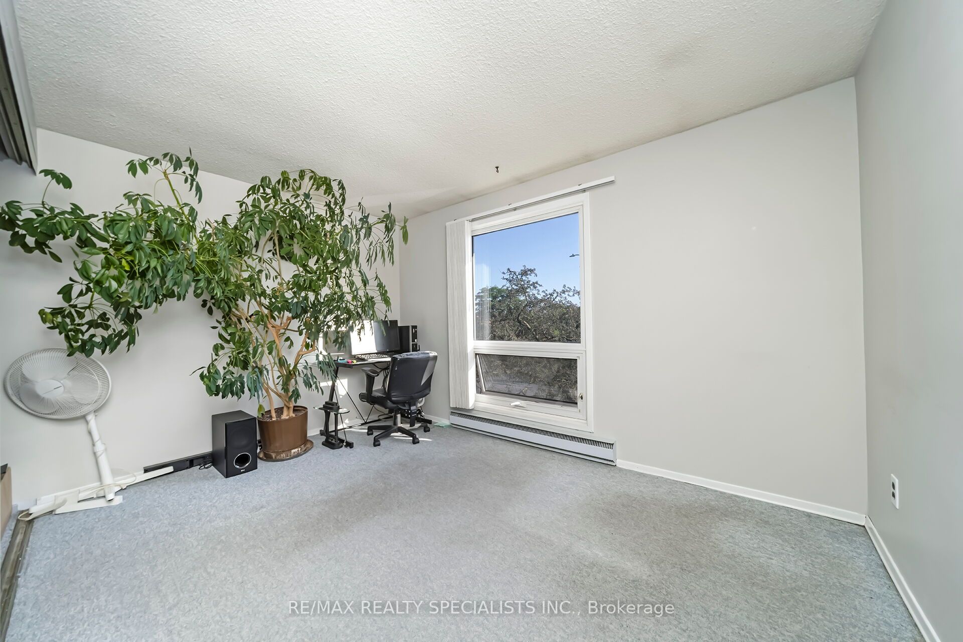 30 Hardcastle Court Property Photo 27