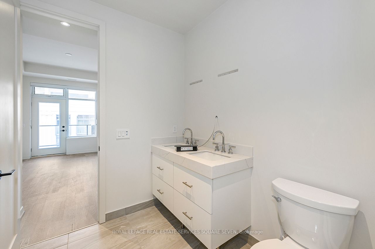 123 Maurice Drive 412 Property Photo 43