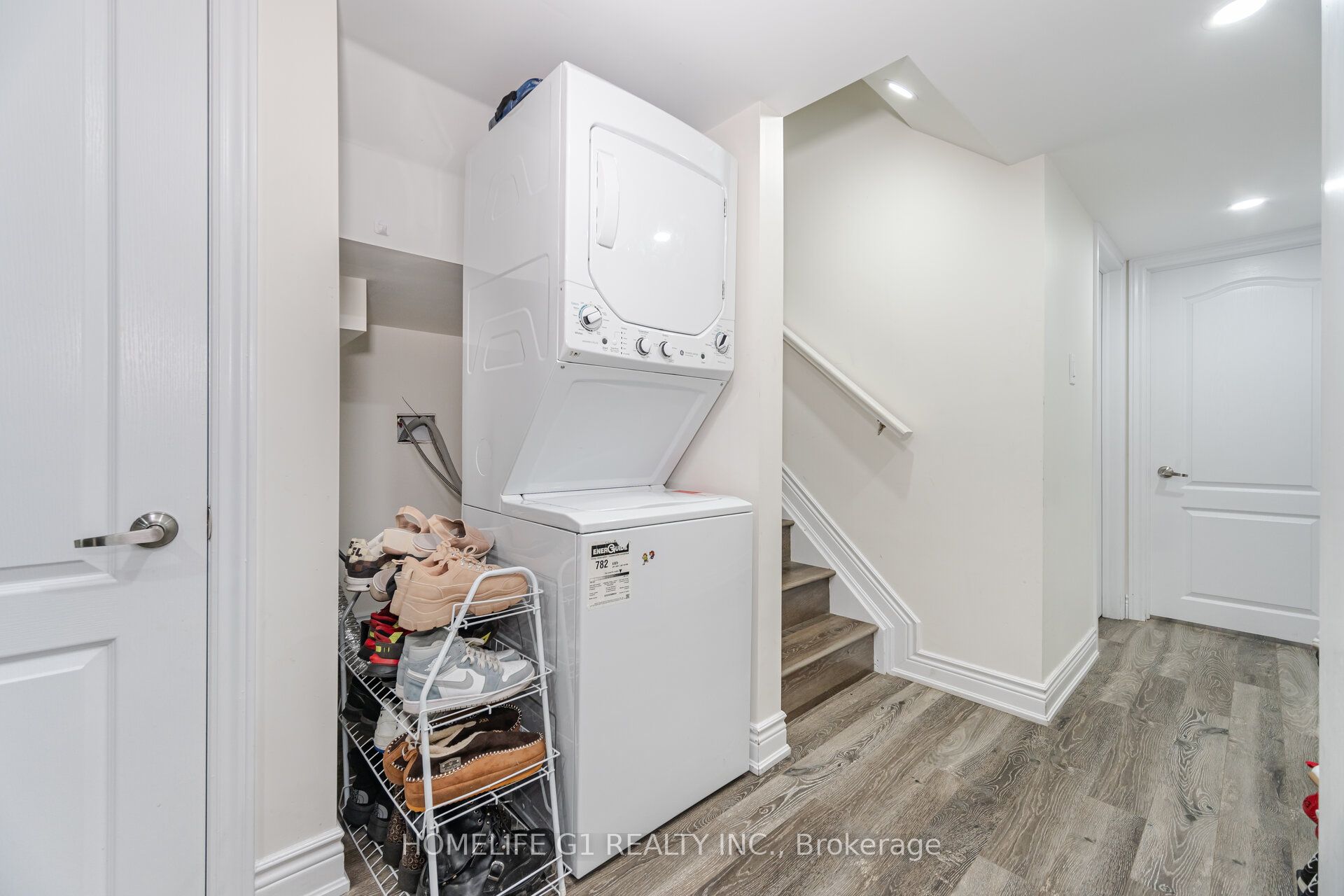 82 Truro Circle Property Photo 40