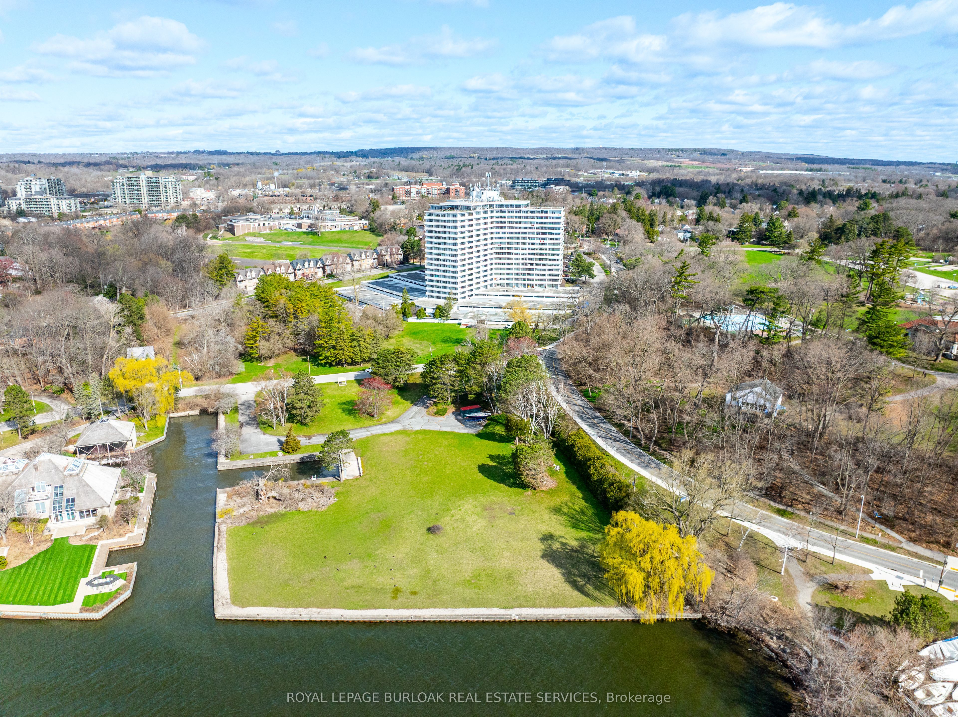 800 Lasalle Park Road Property Photo 14