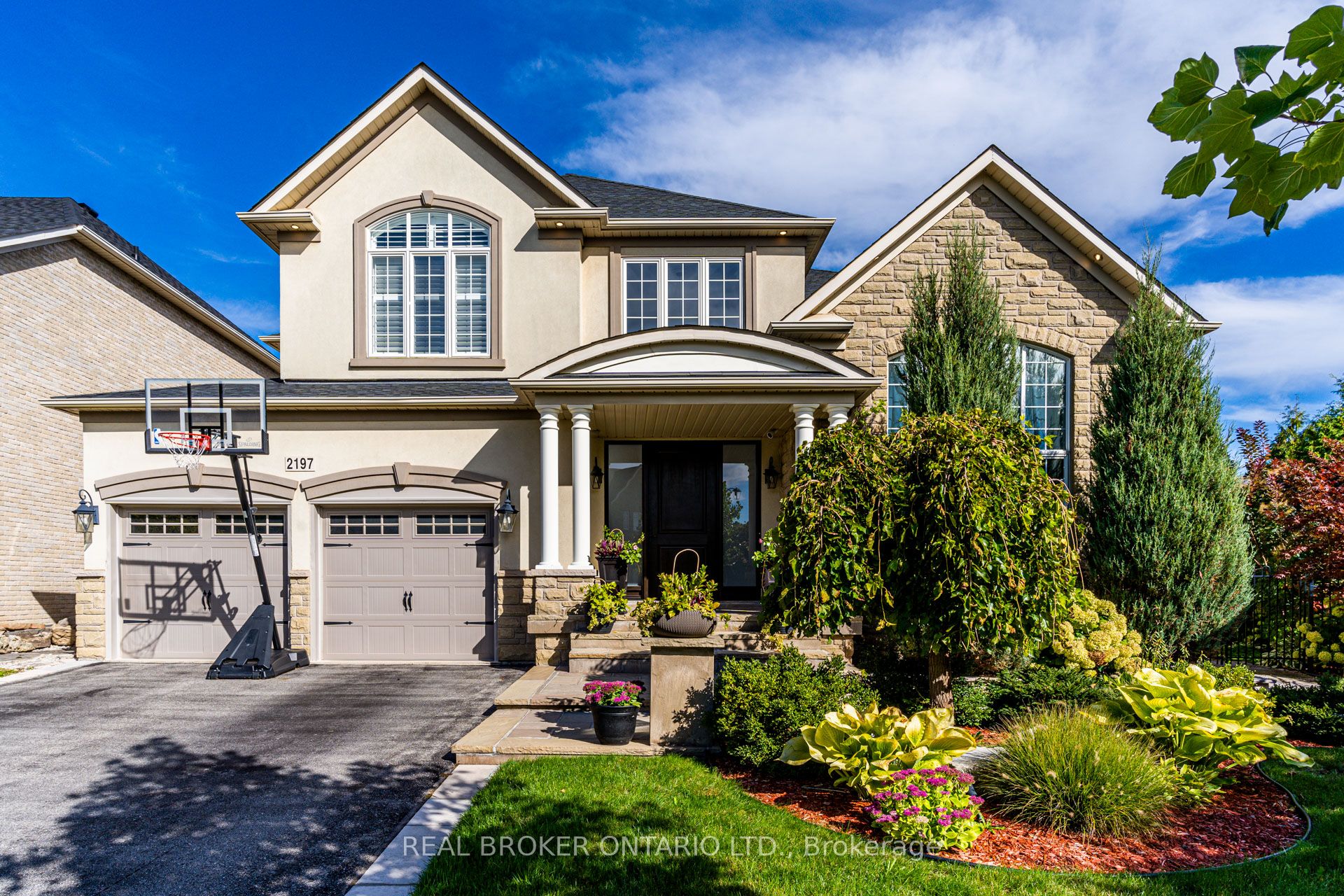 2197 Wuthering Heights Way Property Photo 1