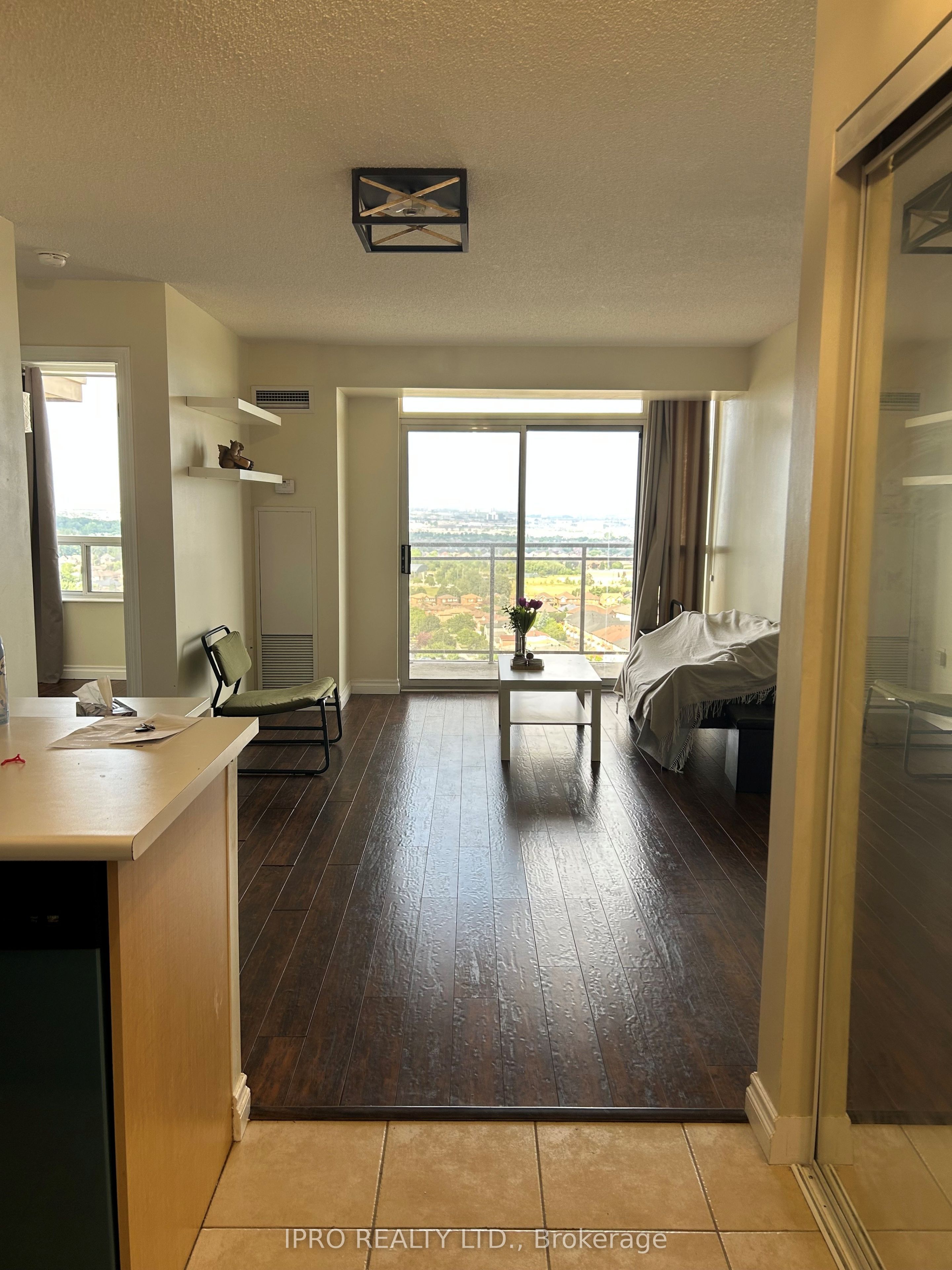 55 Strathaven Dr Property Photo 1