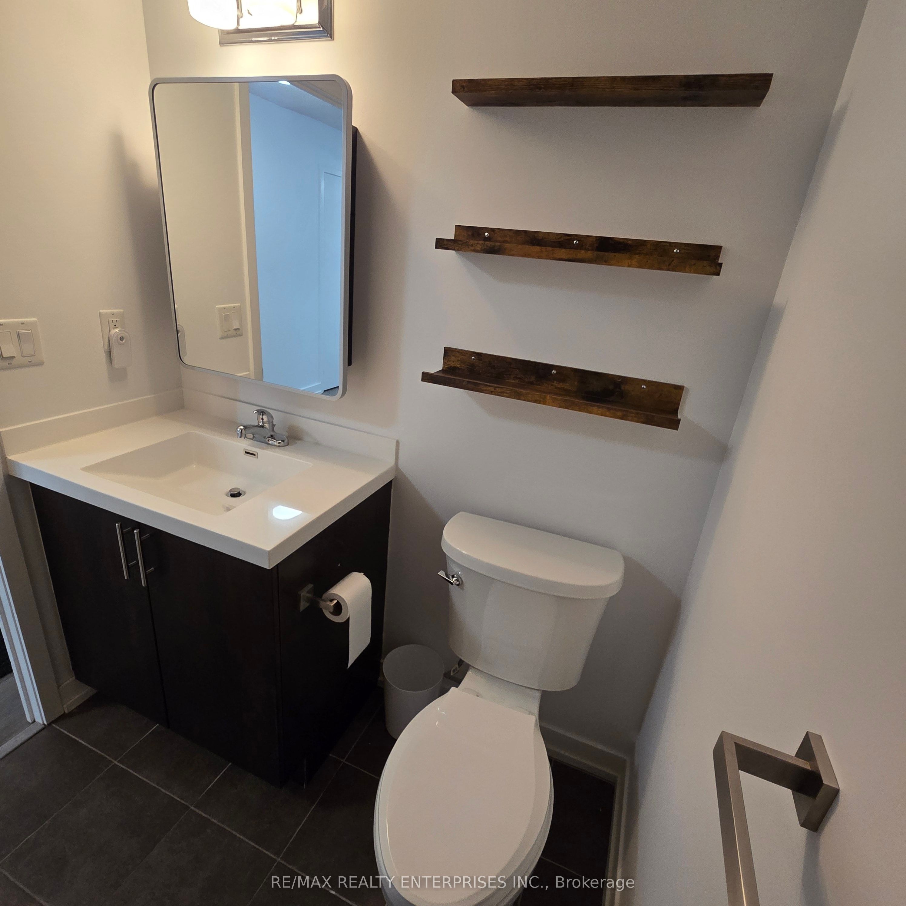 1410 Dupont Street 2201 Property Photo 12