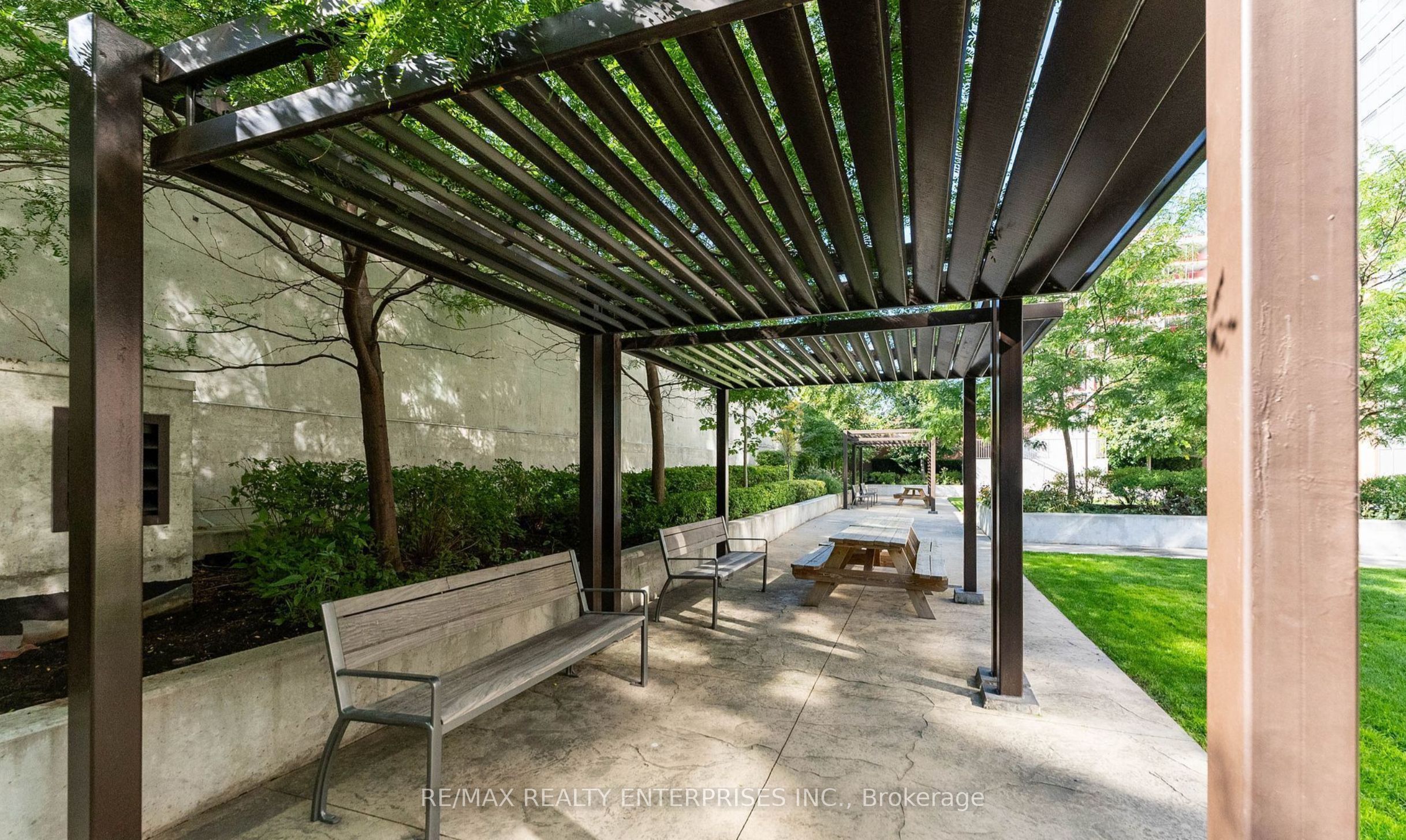 1410 Dupont Street 2201 Property Photo 25