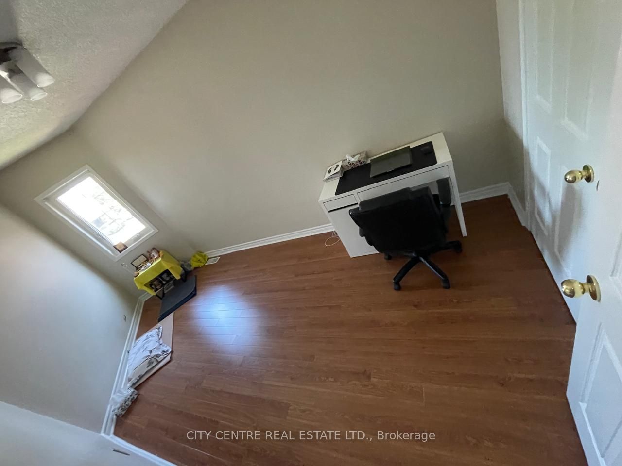 7168 Sandhurst Drive Property Photo 33