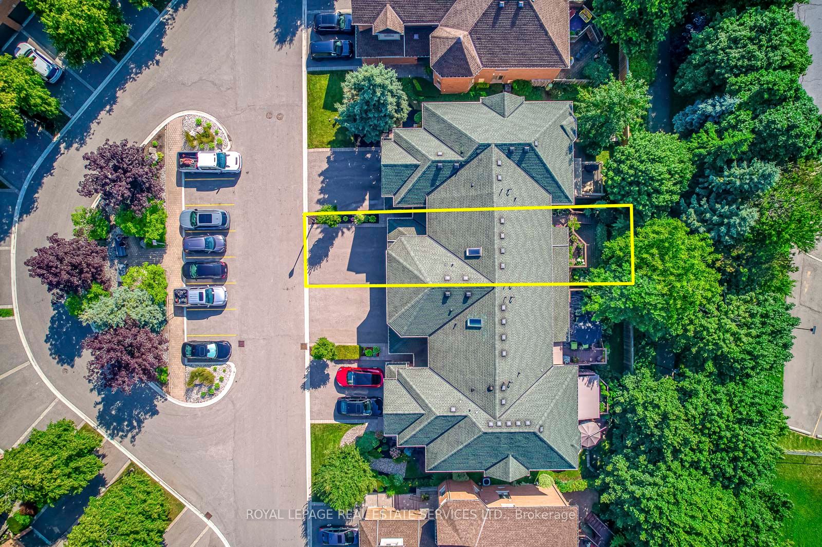 1905 Broad Hollow Gate 49 Property Photo 3