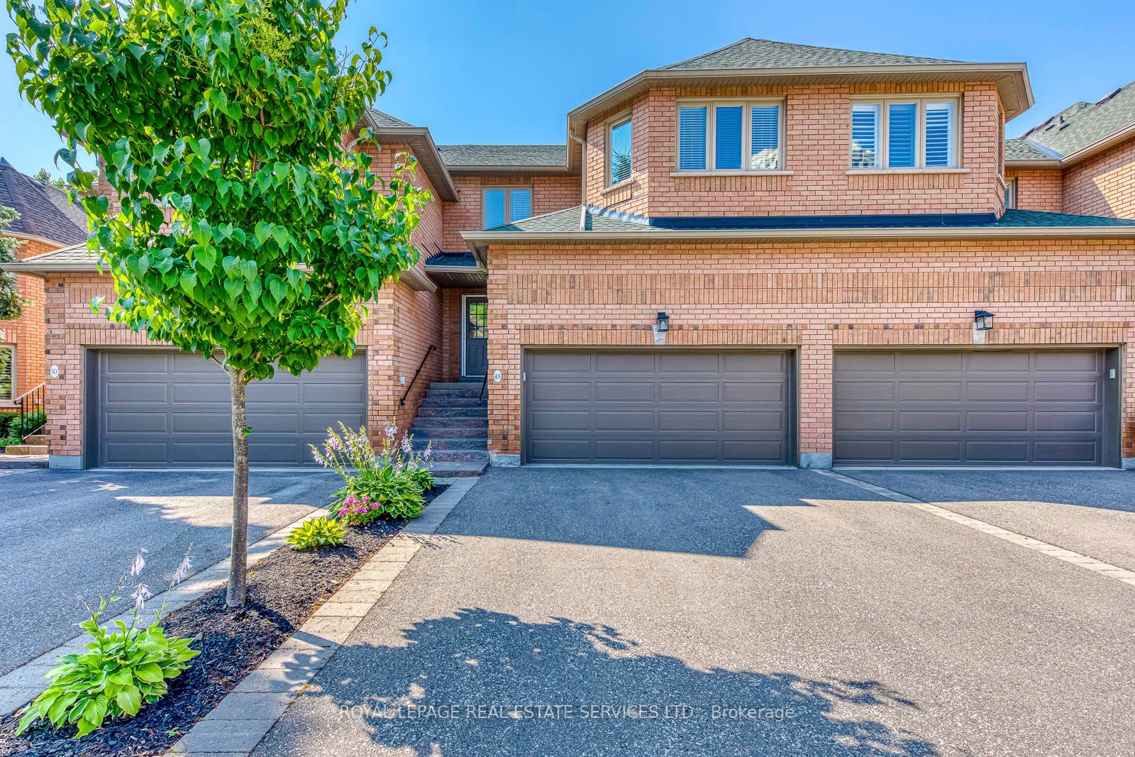 1905 Broad Hollow Gate 49 Property Photo 8