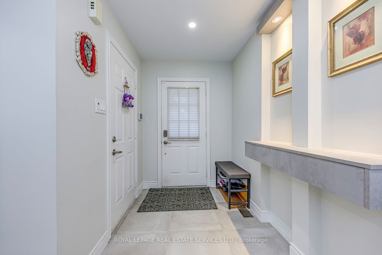 1905 Broad Hollow Gate 49 Property Photo 10