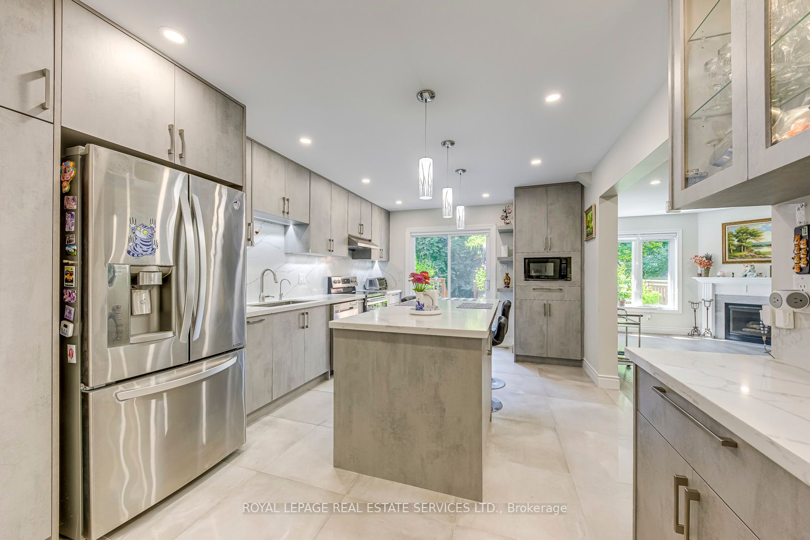 1905 Broad Hollow Gate 49 Property Photo 13