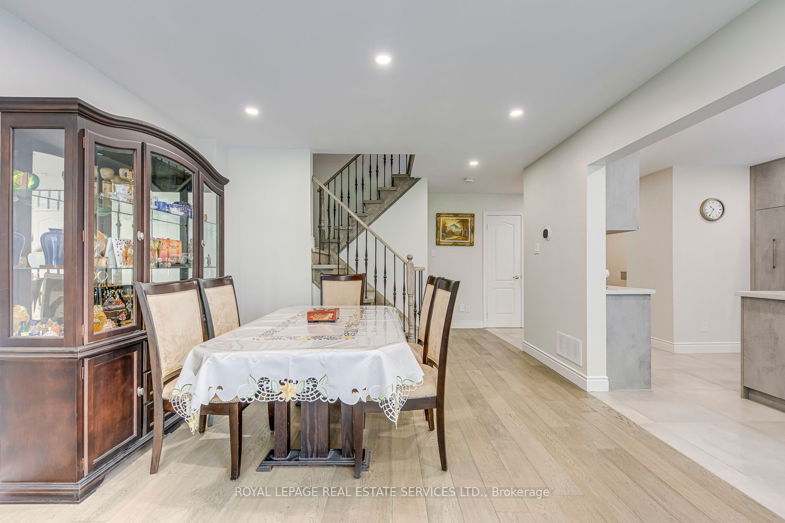 1905 Broad Hollow Gate 49 Property Photo 20