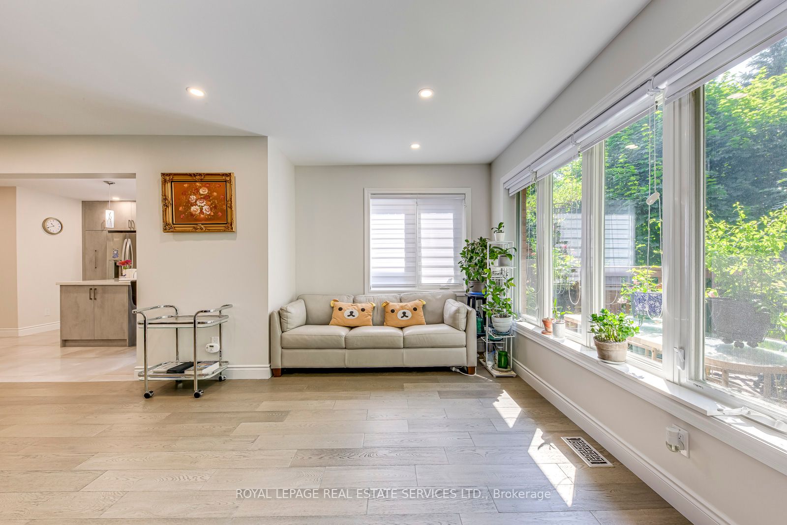 1905 Broad Hollow Gate 49 Property Photo 25