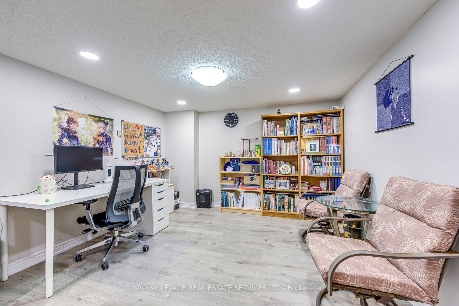 1905 Broad Hollow Gate 49 Property Photo 41