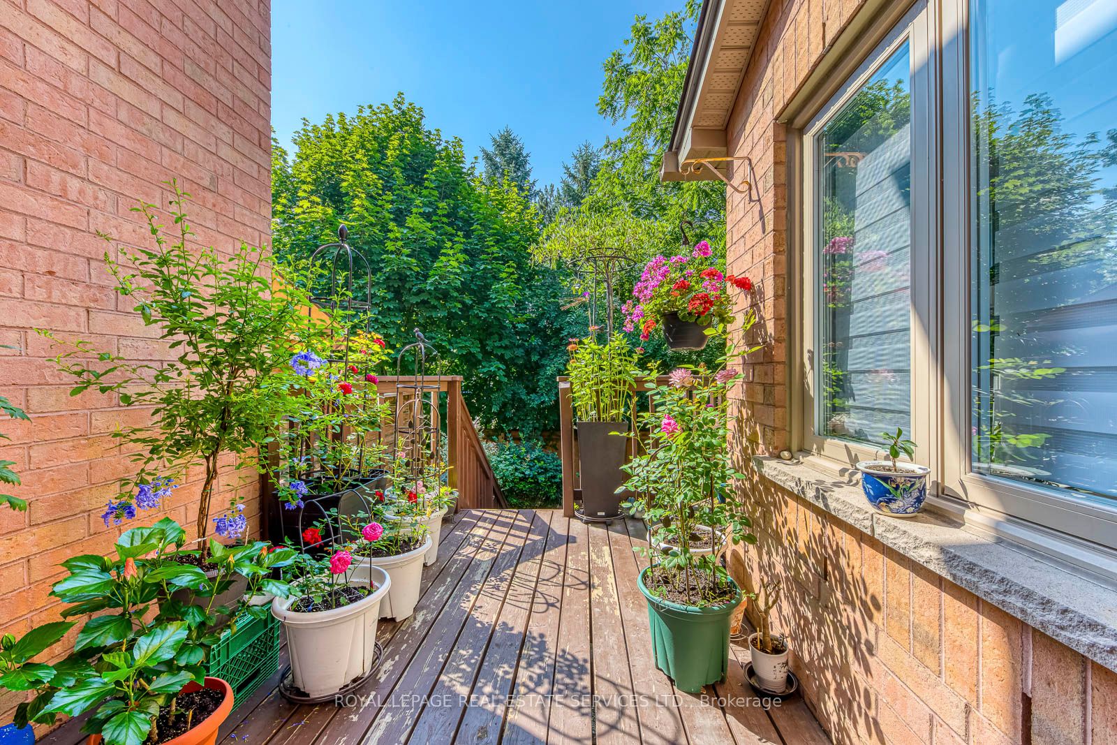 1905 Broad Hollow Gate 49 Property Photo 47