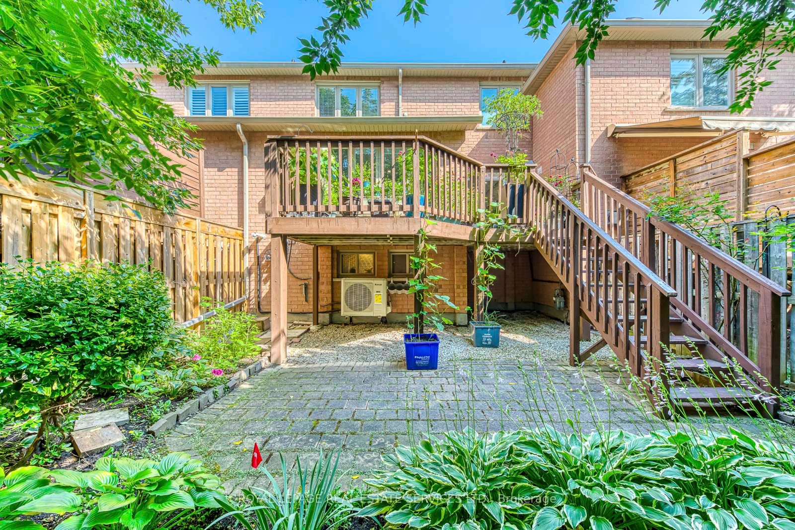 1905 Broad Hollow Gate 49 Property Photo 50