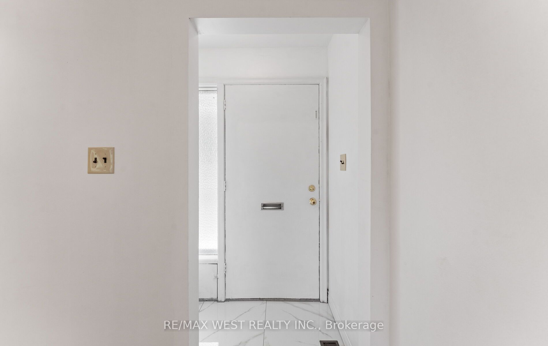23 Waltham Drive Property Photo 10
