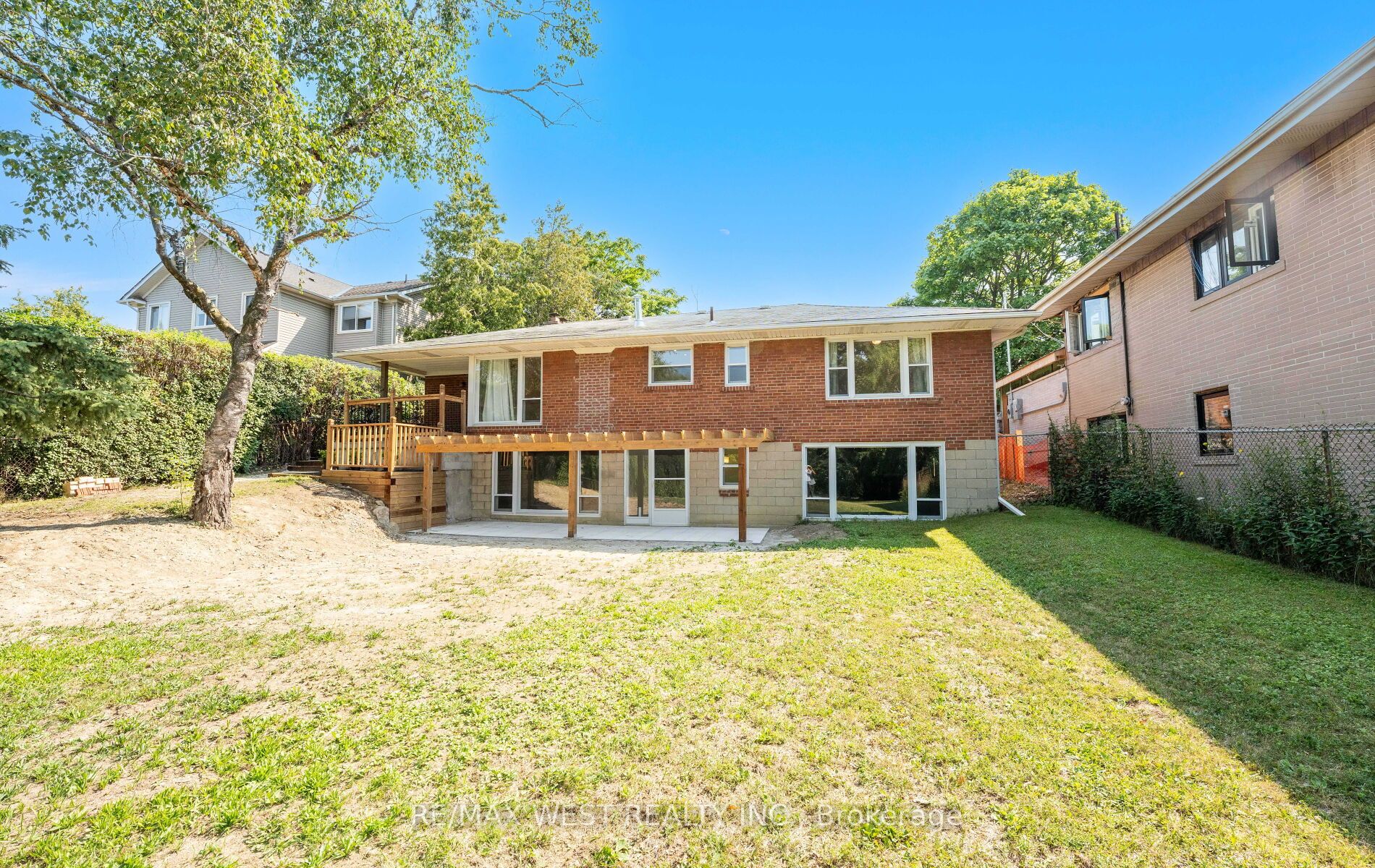 23 Waltham Drive Property Photo 34