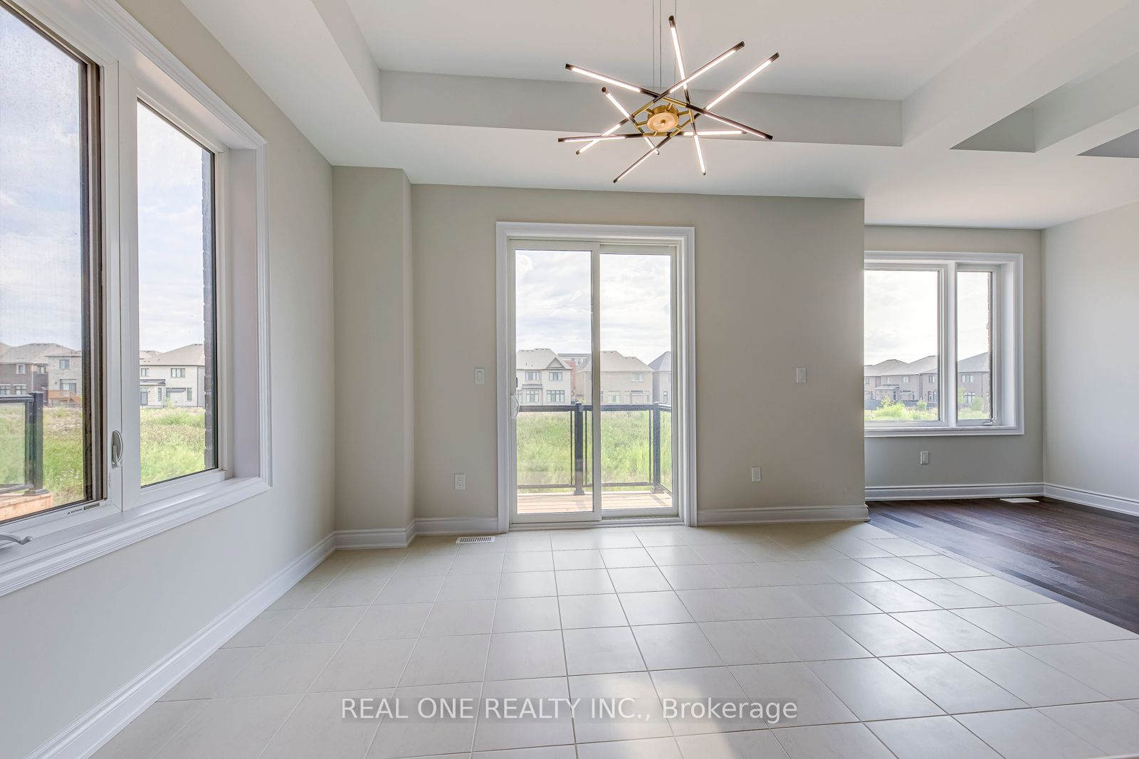 3103 Perkins Way Property Photo 9
