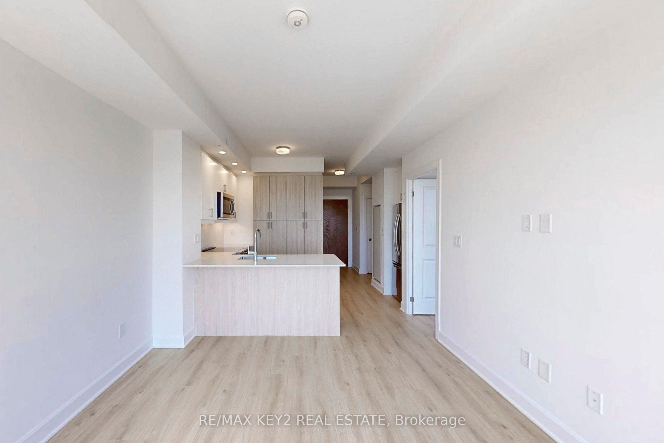 3240 William Colston Avenue 613 Property Photo 8