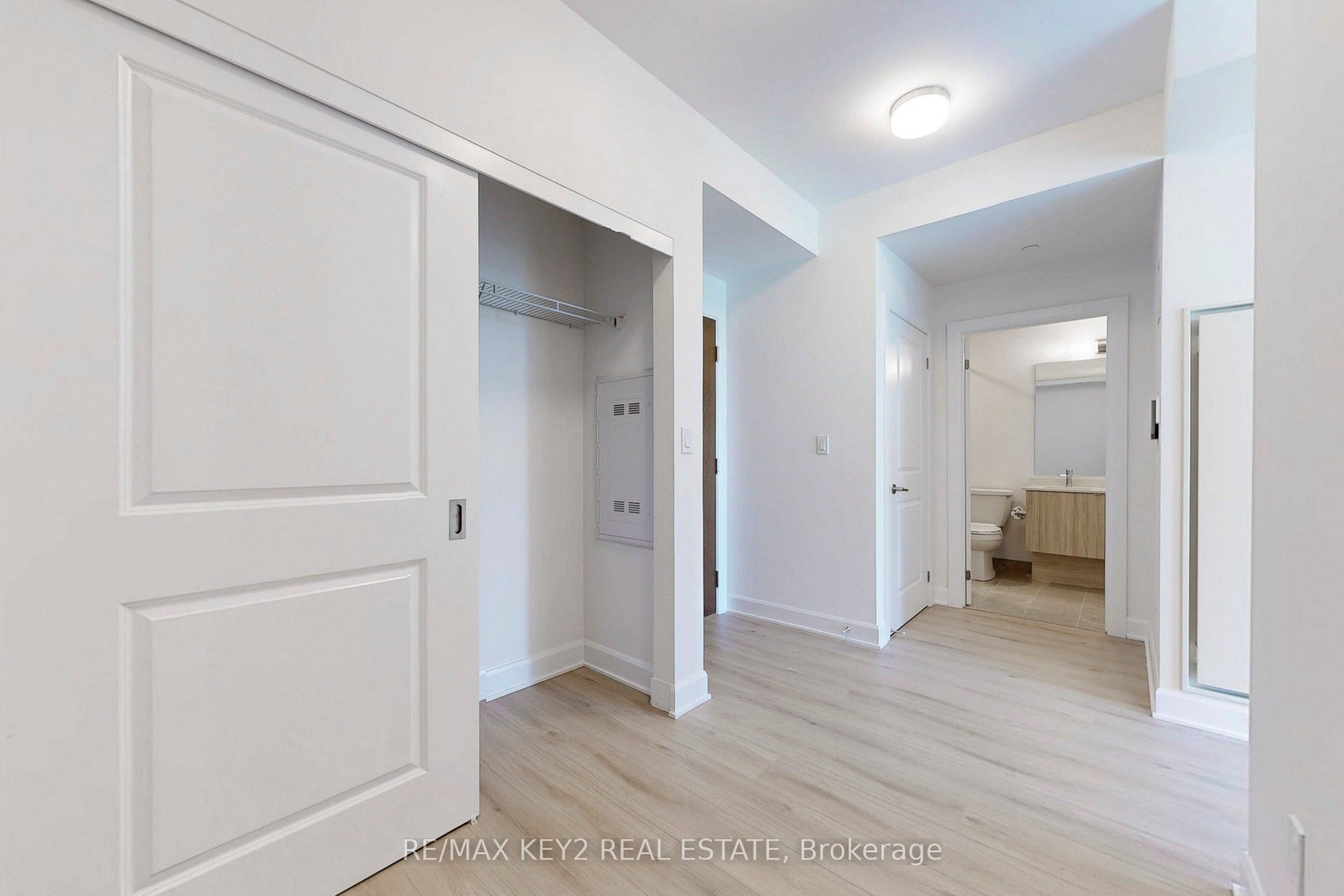 3240 William Colston Avenue 613 Property Photo 20