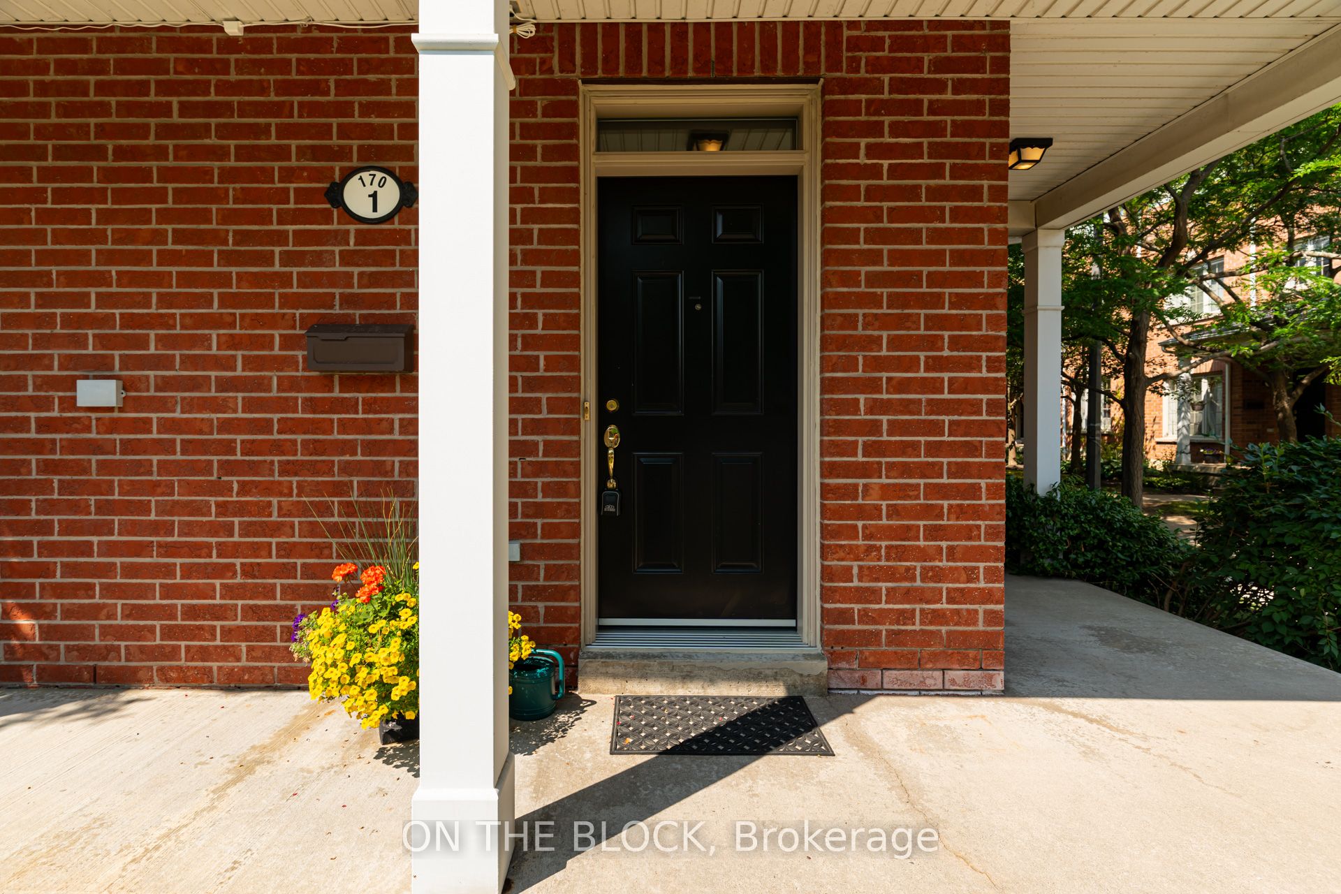 170 Twelfth Street 1 Property Photo 6