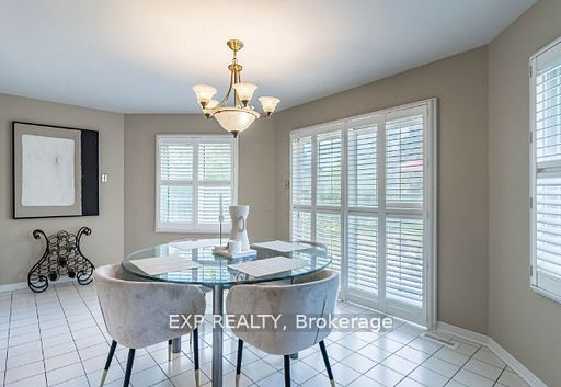 449 Greenpark Crescent Property Photo 10