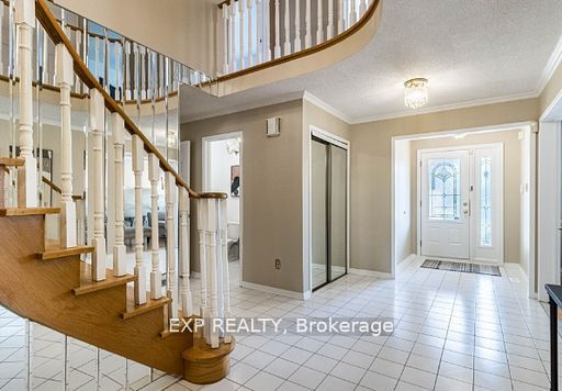 449 Greenpark Crescent Property Photo 12