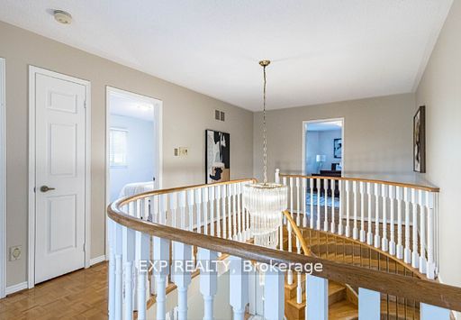 449 Greenpark Crescent Property Photo 13