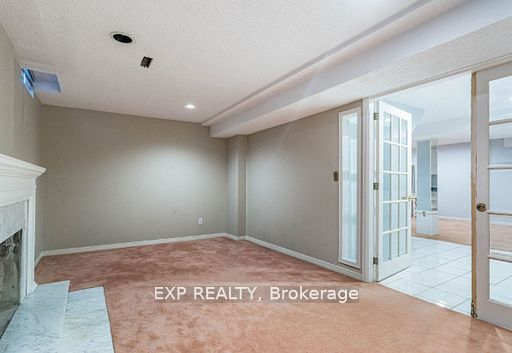 449 Greenpark Crescent Property Photo 21