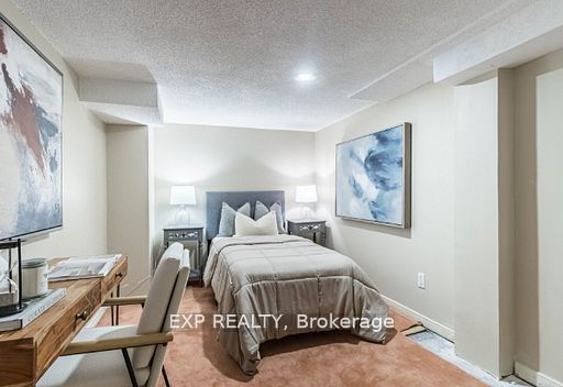 449 Greenpark Crescent Property Photo 22