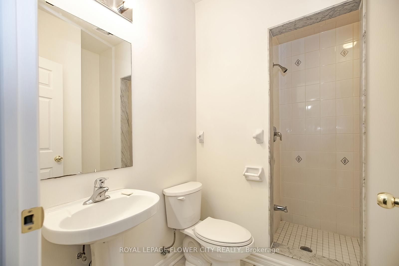 3698 Bloomington Crescent Property Photo 44